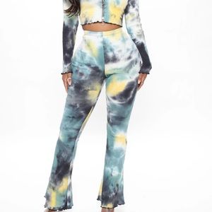 Keep it groovy ribbed tie-dye pant set